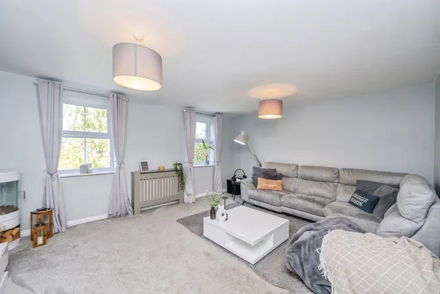 Photo 3 — The Laurels, Fazeley, Tamworth, Staffordshire, B78