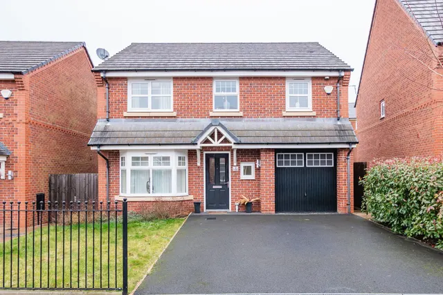 Horse Chestnut Drive, Manchester, Blackley, M9, photo 1