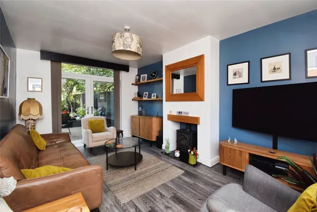 Central Avenue, Wigston, LE18, photo 2