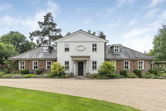 Wild Hill Road, Woodside, Hertfordshire, AL9 6DD, photo 1