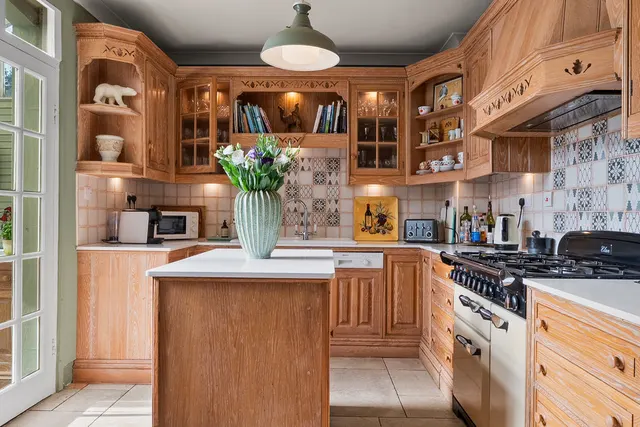 Woburn Hill, Addlestone, KT15, photo 3