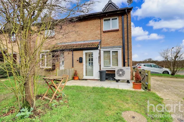 1 bedroom house, Kirton Close, Hornchurch, RM12