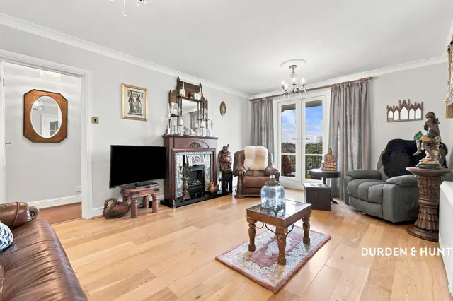 Mayflower Court, Ongar, CM5, photo 3