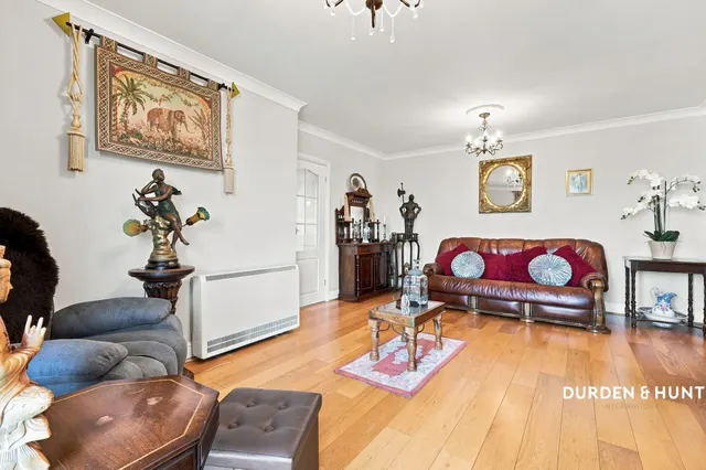 Mayflower Court, Ongar, CM5, photo 2