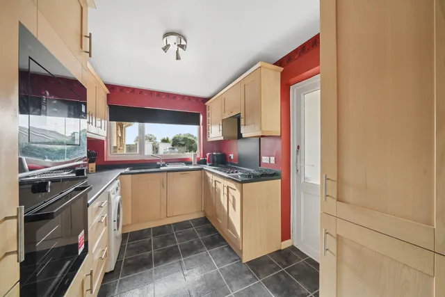 Barry Avenue, Bicester, OX26, photo 3