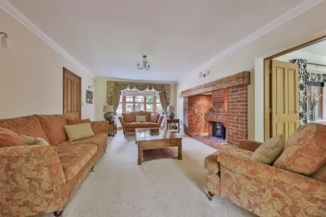 Lodge Gardens, Hessle, HU13, photo 3