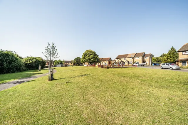 Hazebrouck Road, Faversham, ME13, photo 3