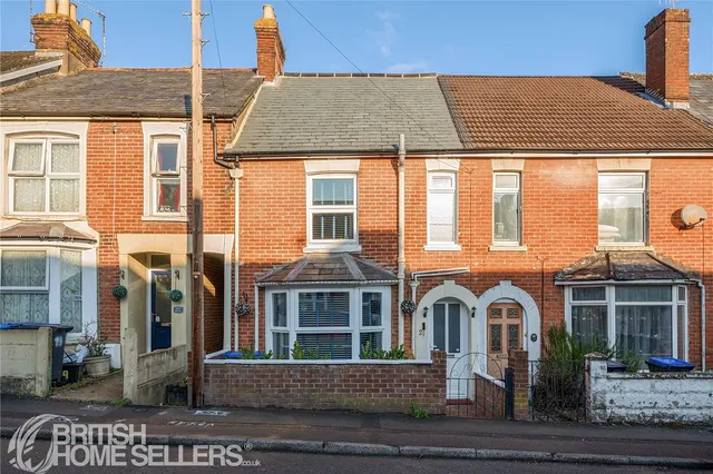 3 bedroom house, Ashley Road, Salisbury, SP2