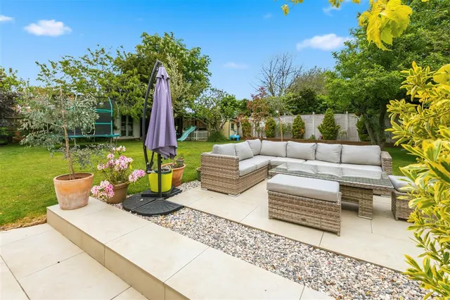 Andrew Close, Ailsworth, PE5, photo 3