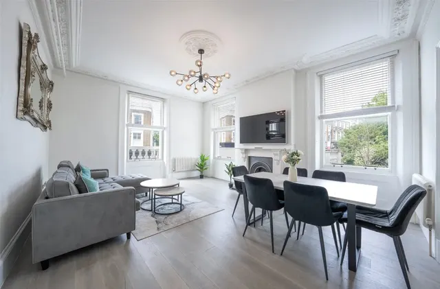 Haverstock Hill, Belsize Park, NW3, photo 2