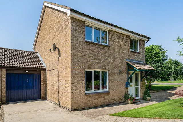 Meadow Way, Yarnton, photo 1