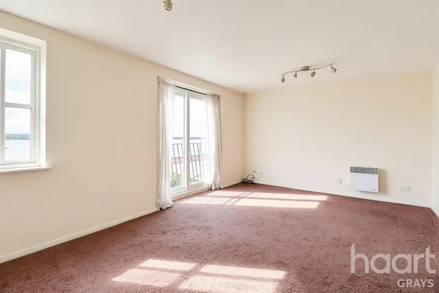 Coal Court, Grays, RM17, photo 2
