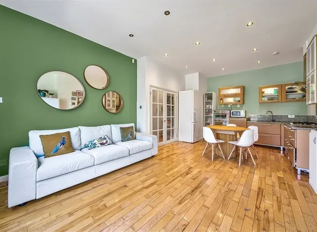 Photo 3 — Chatsworth Road, Brondesbury, NW2