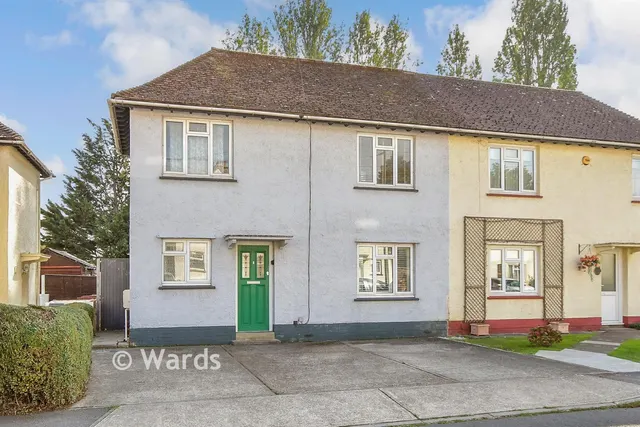 St. Werburgh Crescent, Hoo, ME3, photo 1