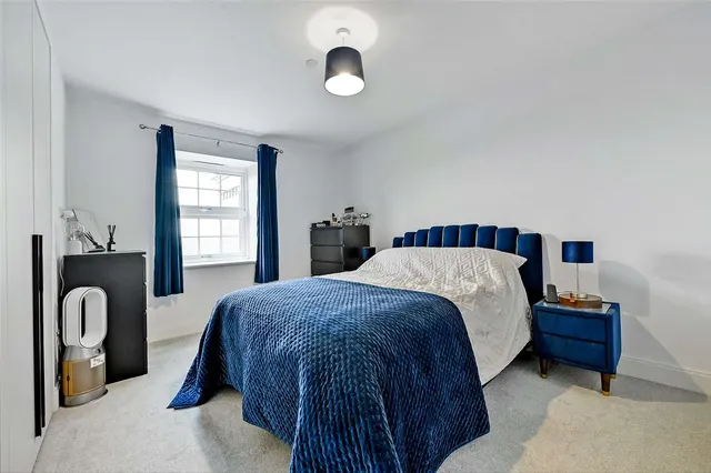 Photo 3 — The Factory, Memorial Avenue, Slough, Berkshire, SL1 3GZ
