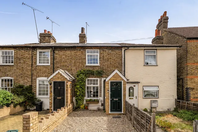 Church Lane, Uxbridge, UB8, photo 1