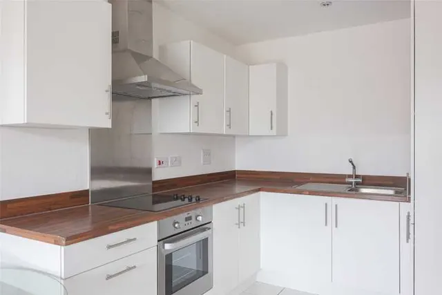 Essian Street, Mile End, E1, photo 3