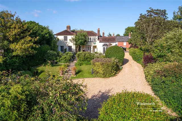 Photo 2 — Salisbury Road, Winkton, Christchurch, Dorset, BH23