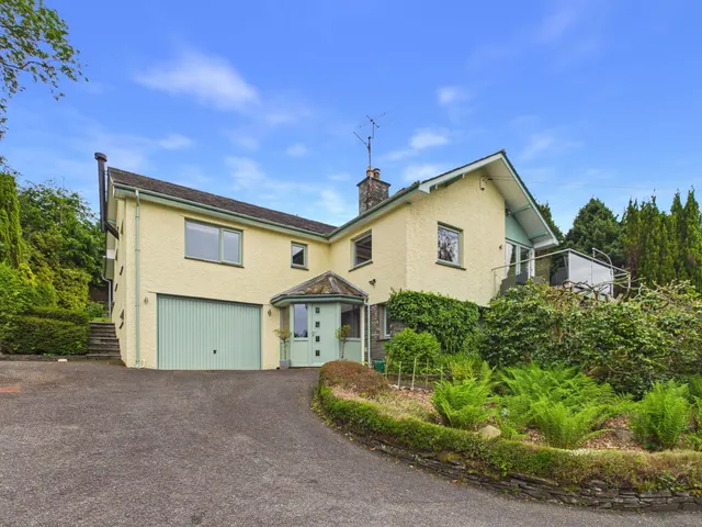 Newby Bridge Road, Bowness-on-Windermere, LA23, photo 1