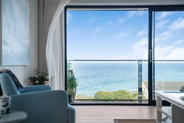 Beach Road, St. Ives, TR26, photo 3