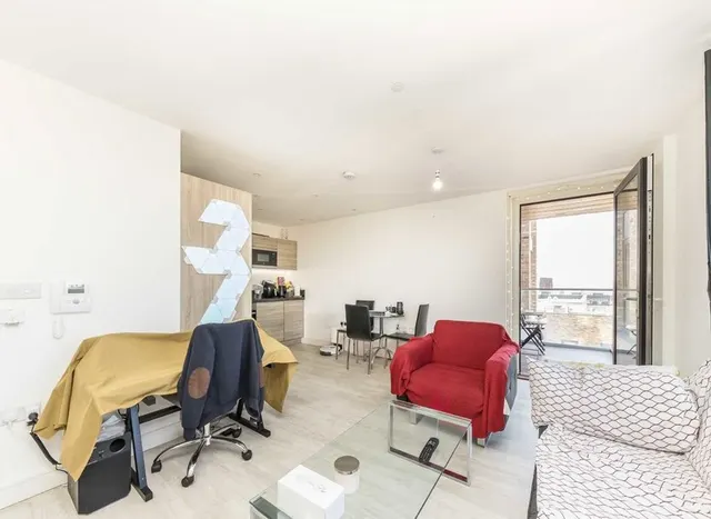 Naomi Street, Surrey Quays, SE8, photo 2