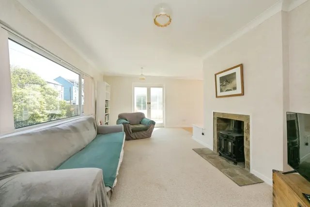 Queens Road, Criccieth, LL52, photo 3
