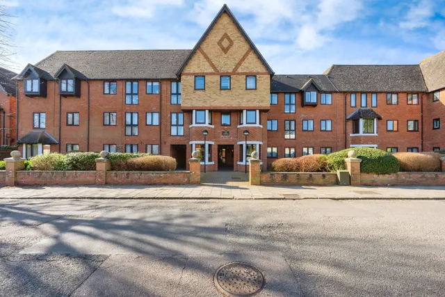 Linden Road, Bedford, MK40, photo 1