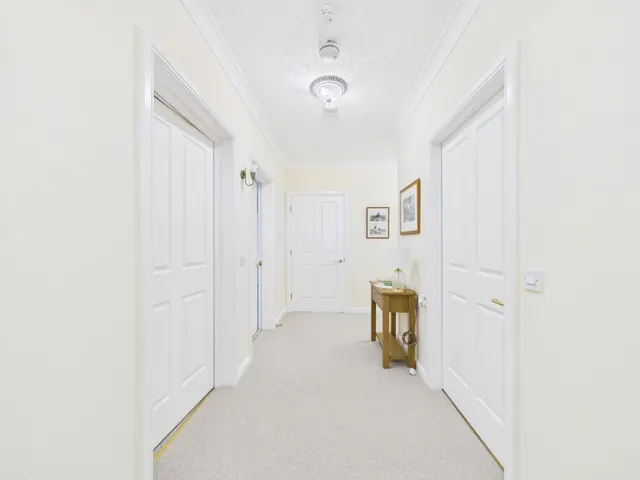 Blundellsands Road West, Crosby, L23, photo 2