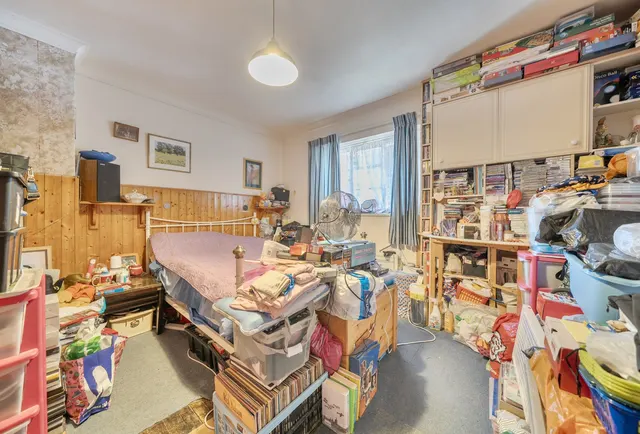 Photo 3 — Caley Road, Tunbridge Wells, TN2 3BN