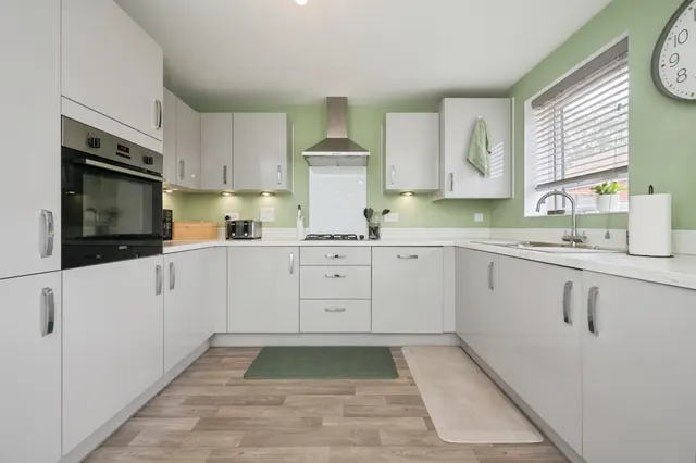 Whiteley Way, Curbridge, SO30, photo 2