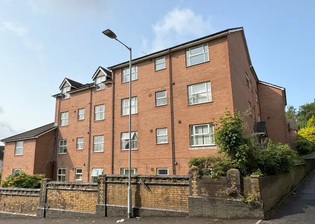 Bryn Y Mor Crescent, Swansea, West Glamorgan, SA1 4QX, photo 1
