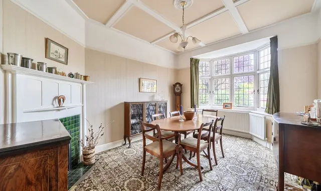 Oakfield Road, Ashtead, KT21, photo 3