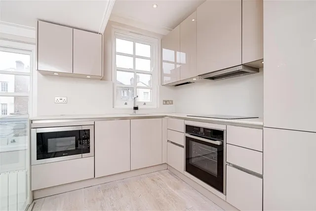 Pratt Mews, Camden Town, NW1, photo 2