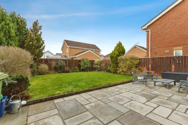 Photo 2 — Chaldron Way, Eaglescliffe, Stockton-on-Tees, Durham, TS16