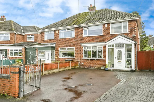 Windermere Drive, Maghull, L31, photo 1