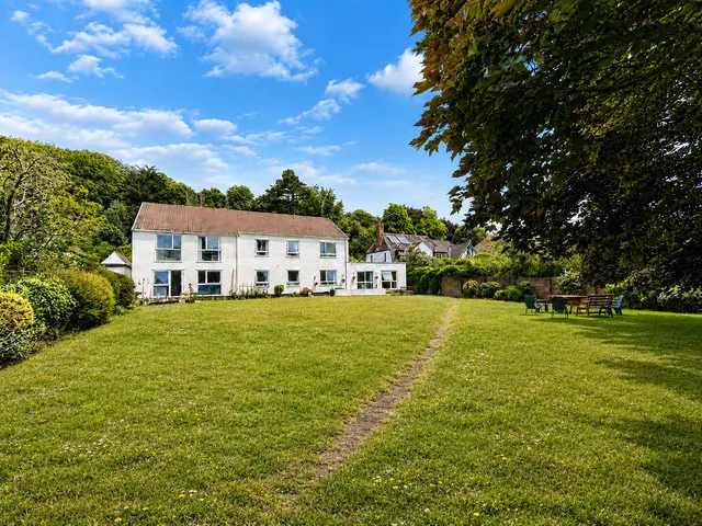 The Parks, Minehead, TA24, photo 1