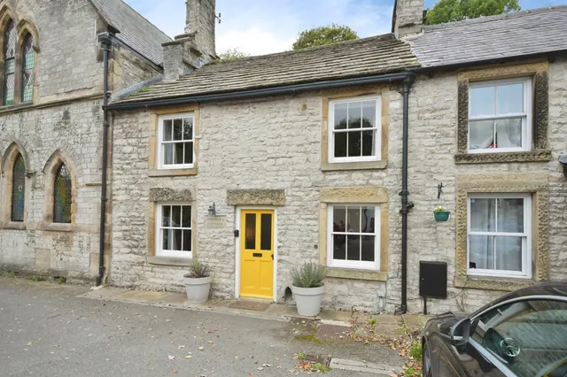 Queen Street, Tideswell, SK17, photo 2