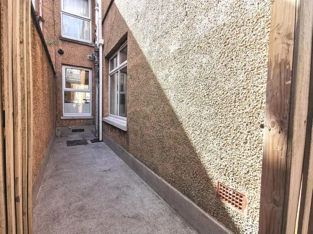 Station Road, PL2, photo 2