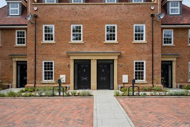 Amersham Road, Beaconsfield, HP9, photo 1