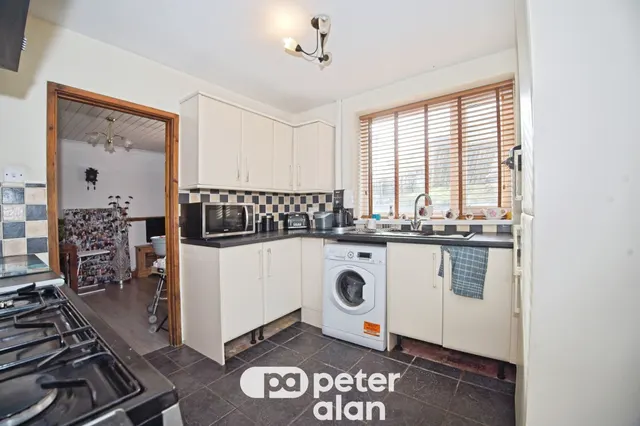 Woodland Road, Port Talbot, SA13, photo 3