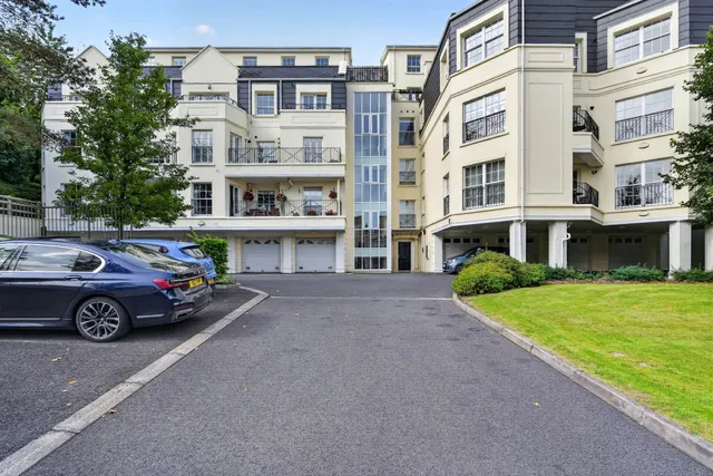 Malone Road, Belfast, BT9, photo 2