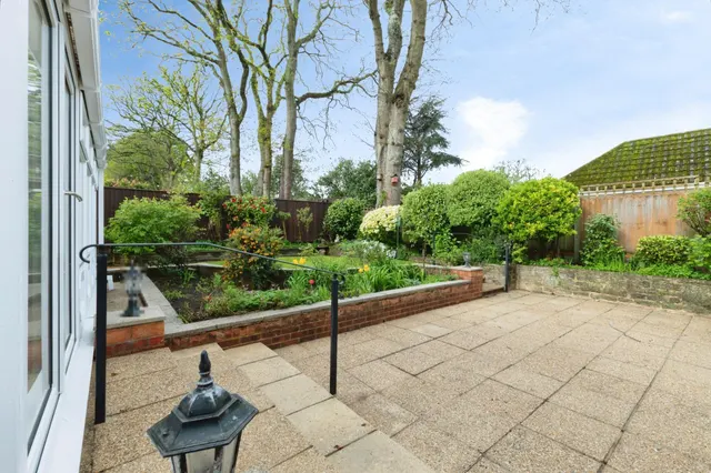 Gallows Drive, Ferndown, BH22, photo 2
