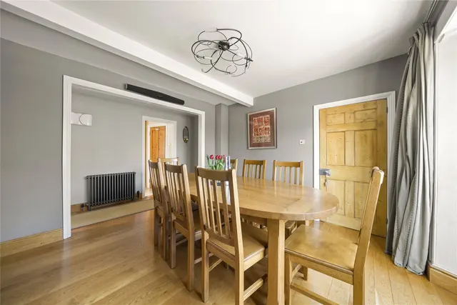 Photo 3 — Northfield End, Henley-on-Thames, Oxfordshire, RG9