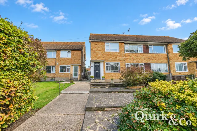 High Road, Benfleet, SS7, photo 1
