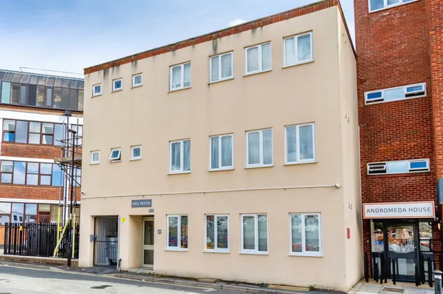 Southampton Street, Southampton, SO15, photo 1