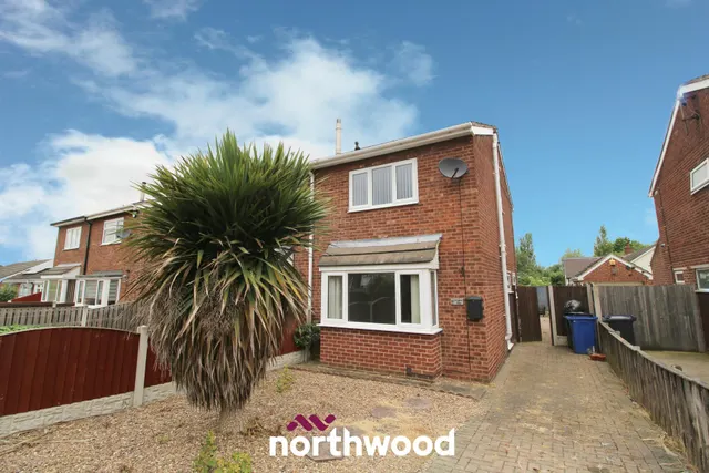 Eastfield Drive, Askern, DN6, photo 1