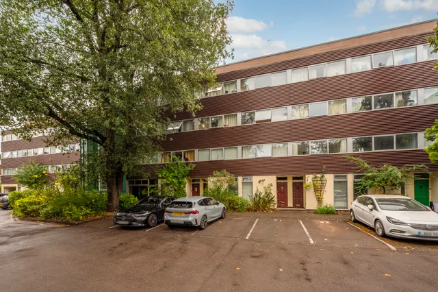 29 Claudia Place, London, photo 1