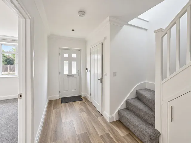 Photo 3 — Saffron Road, Romford, Collier Row, RM5 3ES