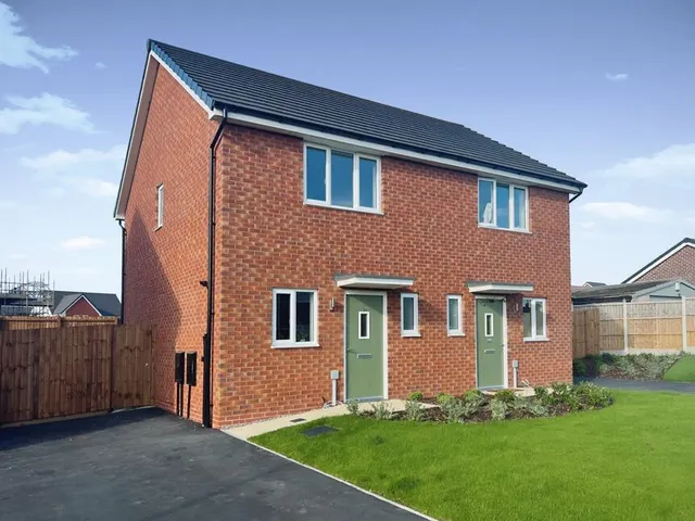 Lock Lane, Partington, M31, photo 1