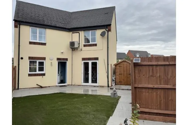 Lulworth Road, Boulton Moor, DE24, photo 1
